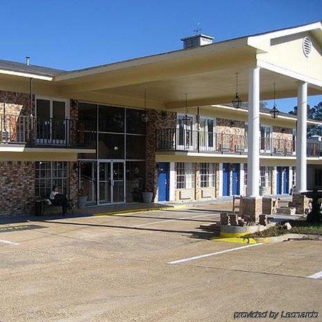 Coachman'S Inn Magnolia Exterior photo